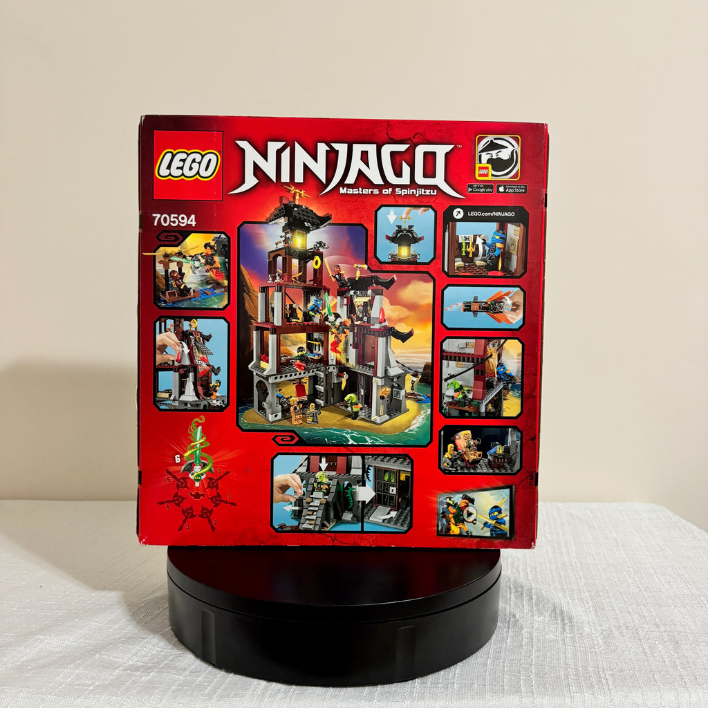 70594 (NISB) LEGO Ninjago Skybound The Lighthouse Siege