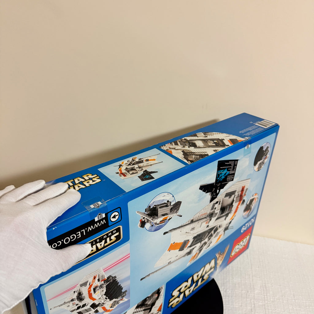 10129 (NISB) LEGO Star Wars UCS Rebel Snowspeeder