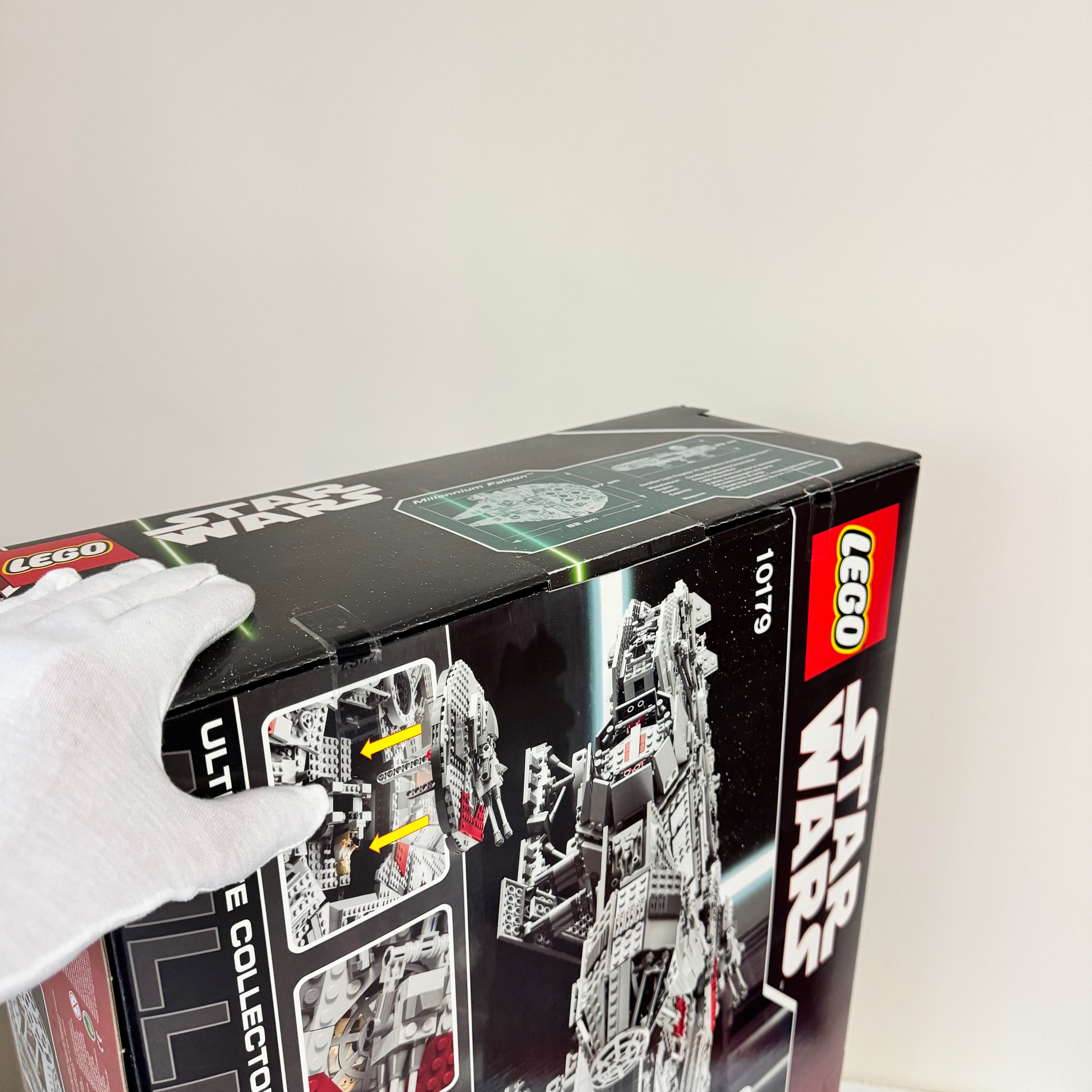 10179 (NISB) LEGO Star Wars UCS Ultimate Collector's Millennium Falcon