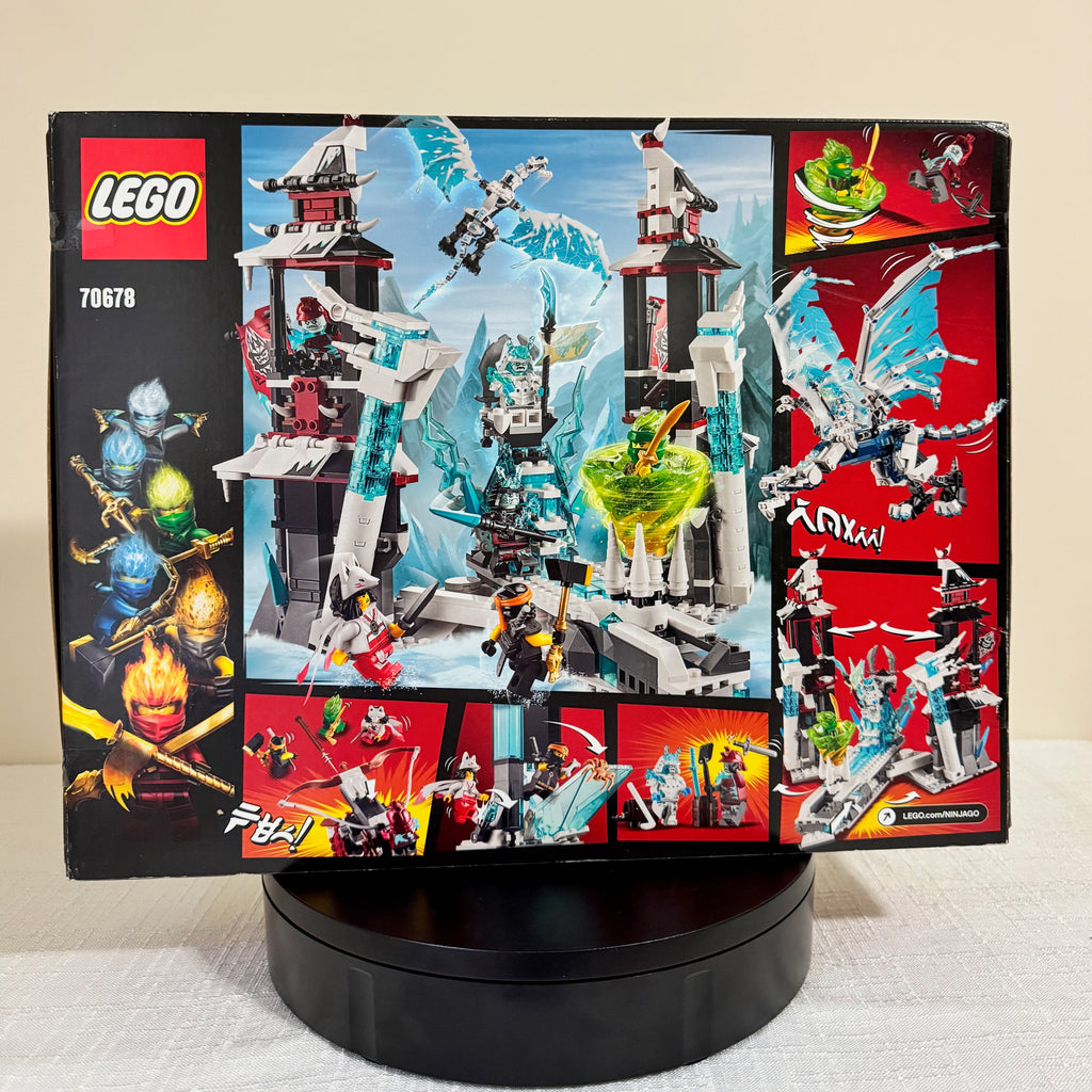 70678 (NISB) LEGO Ninjago Secrets of the Forbidden Spinjitzu Castle of the Forsaken Emperor