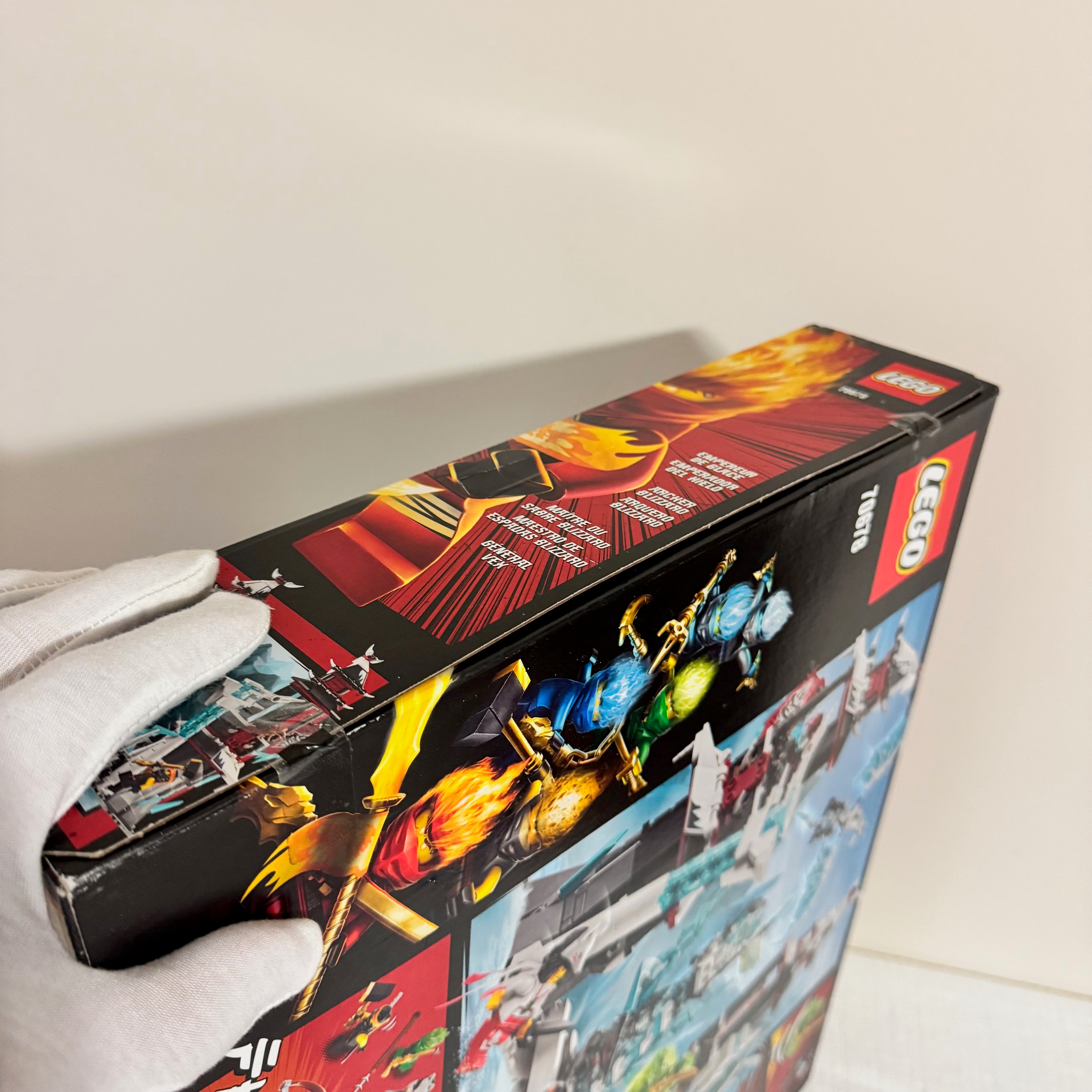 70678 (NISB) LEGO Ninjago Secrets of the Forbidden Spinjitzu Castle of the Forsaken Emperor