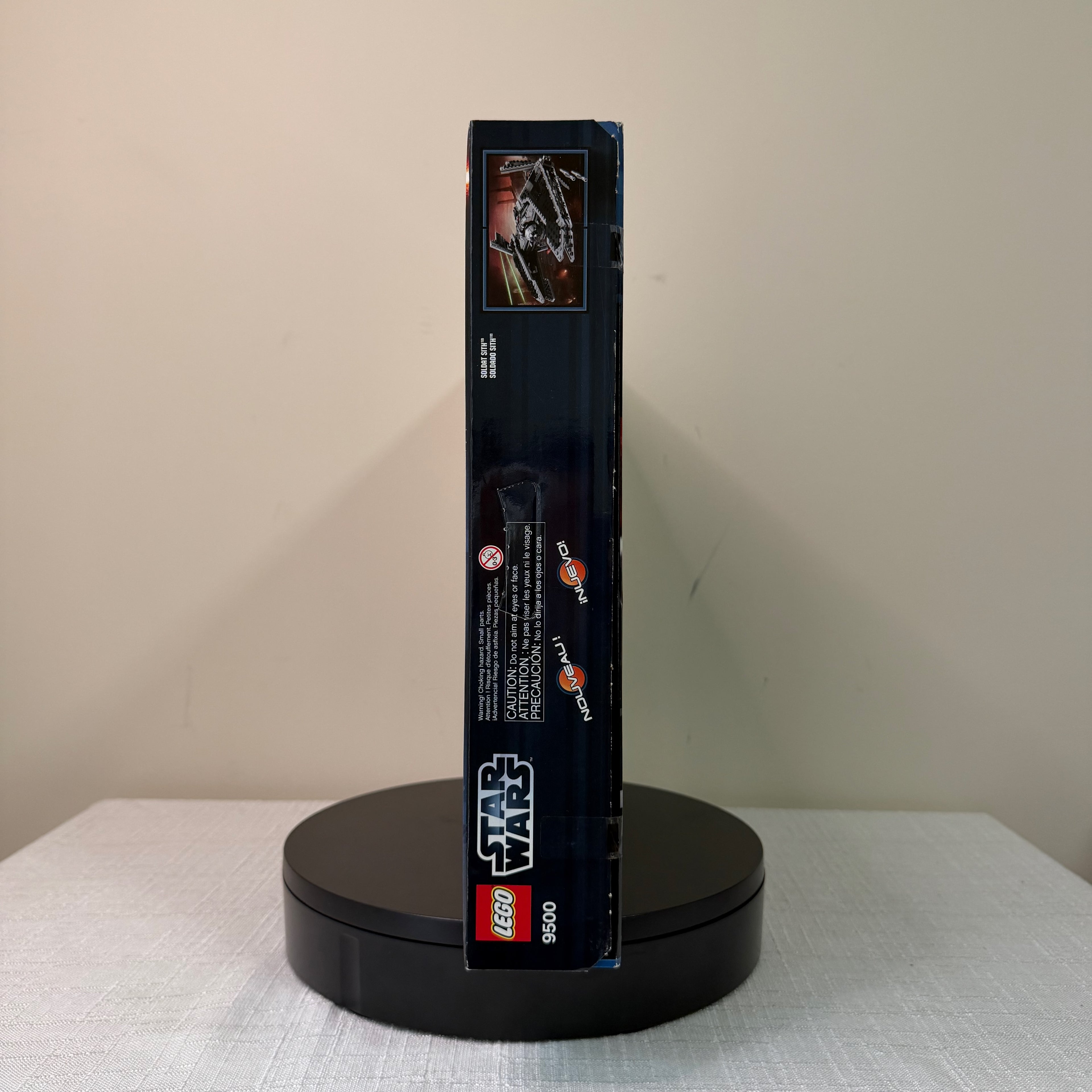 9500 (NISB) LEGO Star Wars The Old Republic Sith Fury-class Interceptor