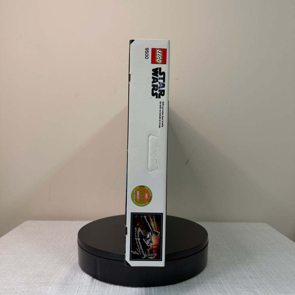 9500 (NISB) LEGO Star Wars The Old Republic Sith Fury-class Interceptor