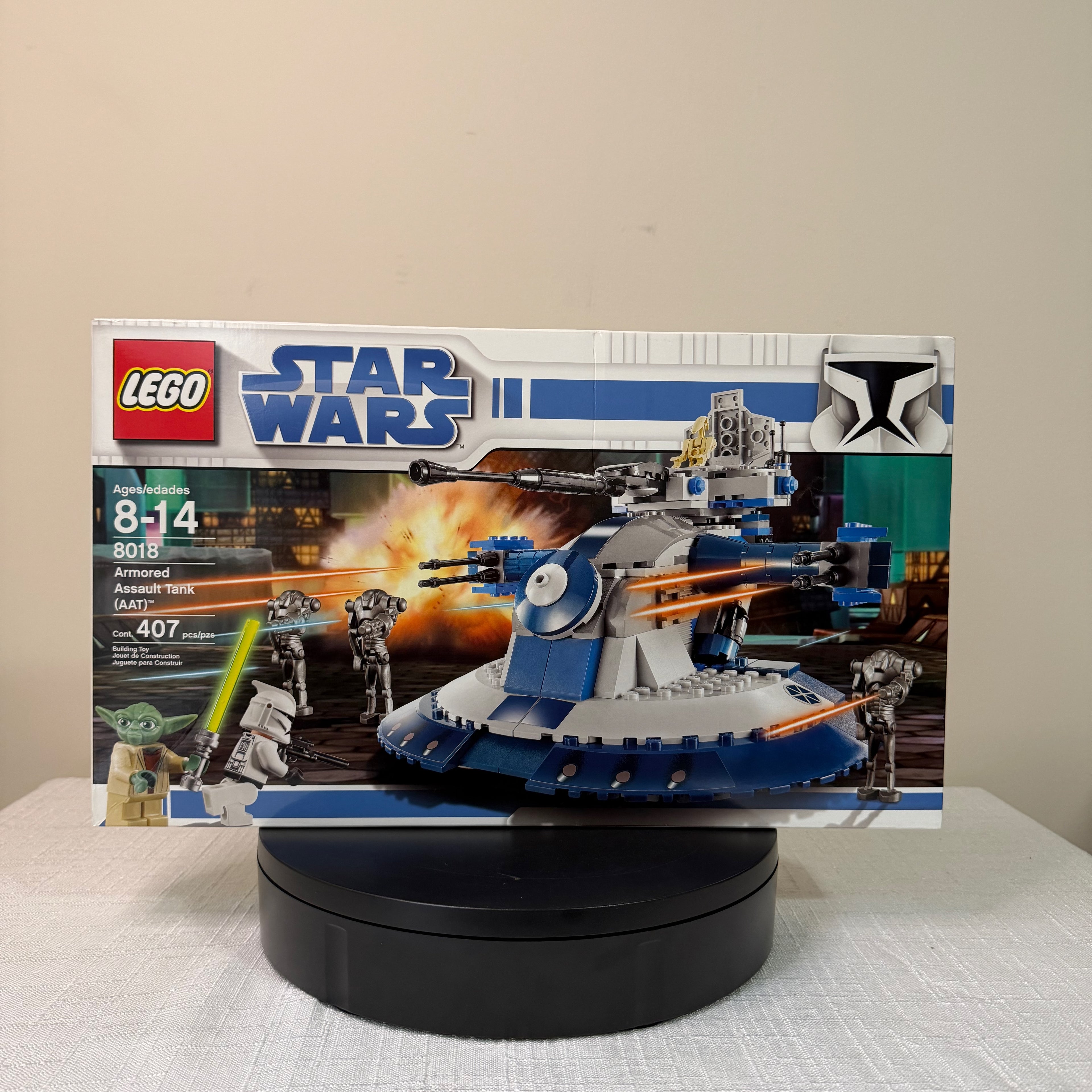 8018 (NISB) LEGO Star Wars The Clone Wars Armored Assault Tank