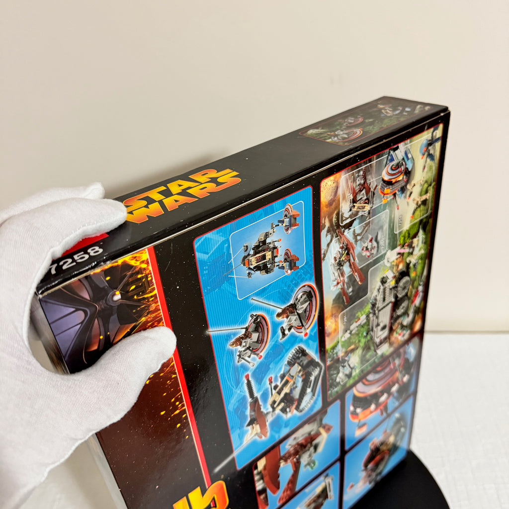 7258 (NISB) LEGO Star Wars Wookiee Attack