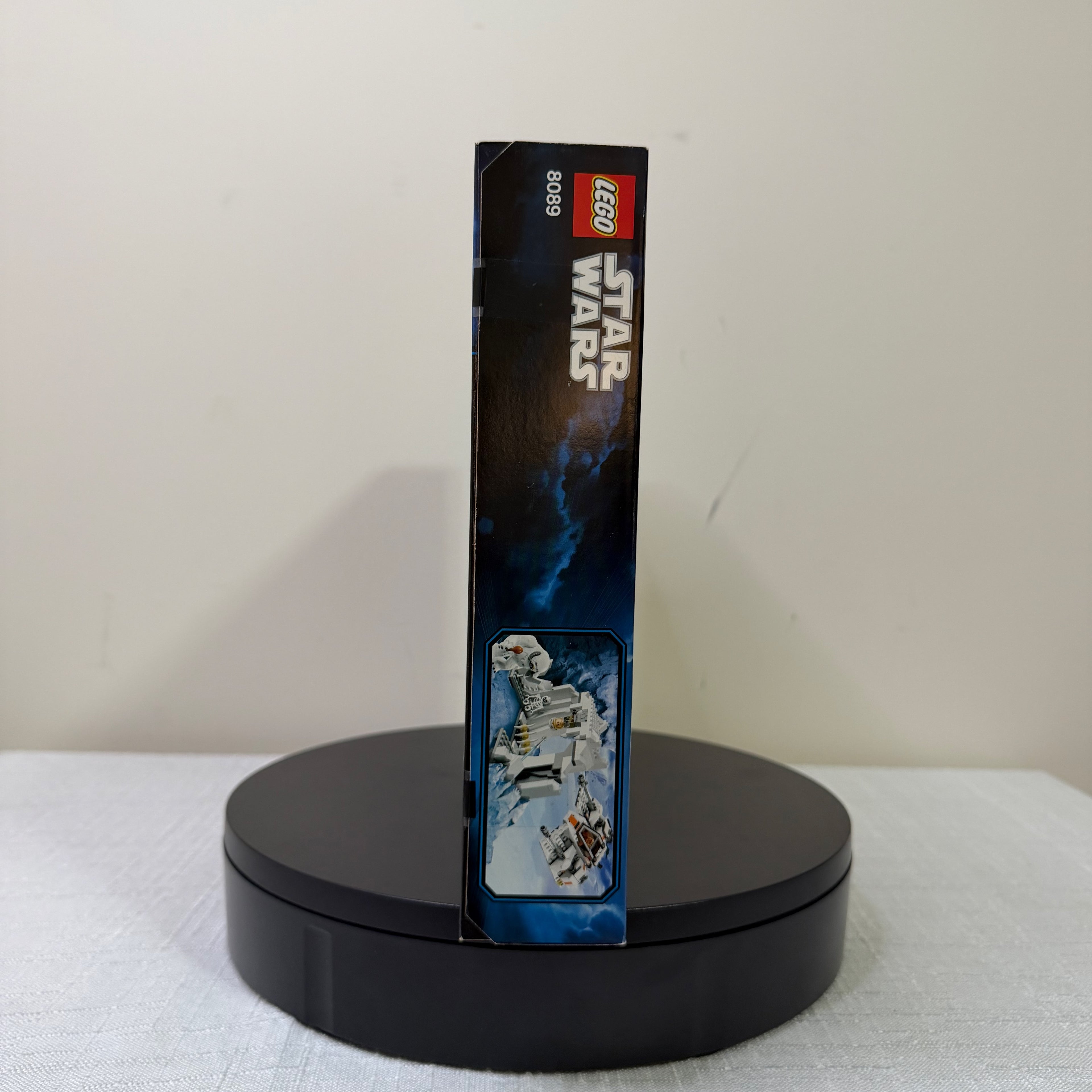 8089 (NISB) LEGO Star Wars Hoth Wampa Cave
