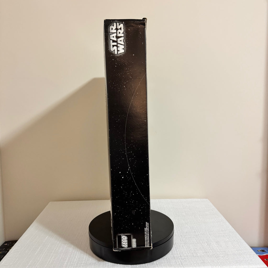 10019 (NISB) LEGO Star Wars UCS Rebel Blockade Runner (black box)