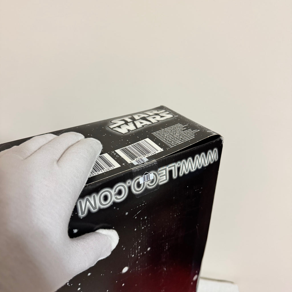 10019 (NISB) LEGO Star Wars UCS Rebel Blockade Runner (black box)