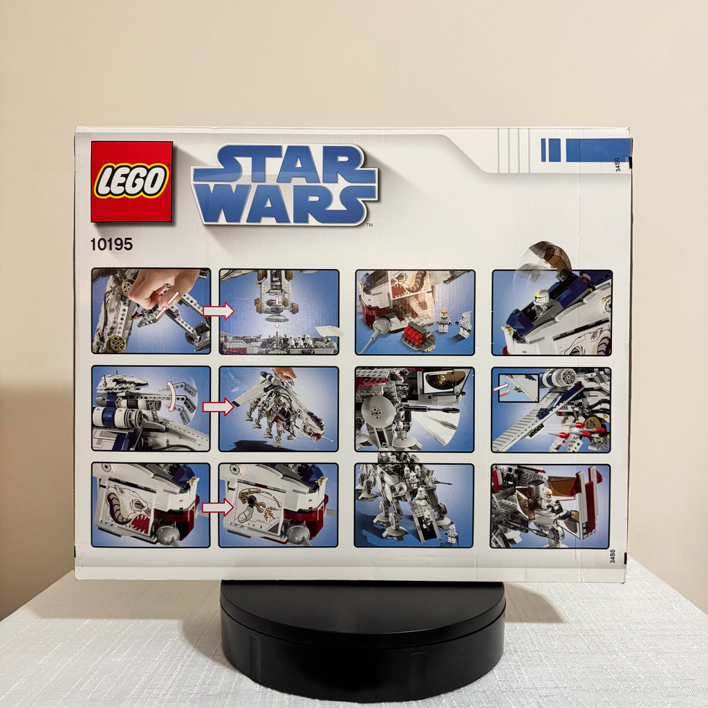 10195 (NISB) LEGO Star Wars The Clone Wars Republic Dropship with AT-OT Walker