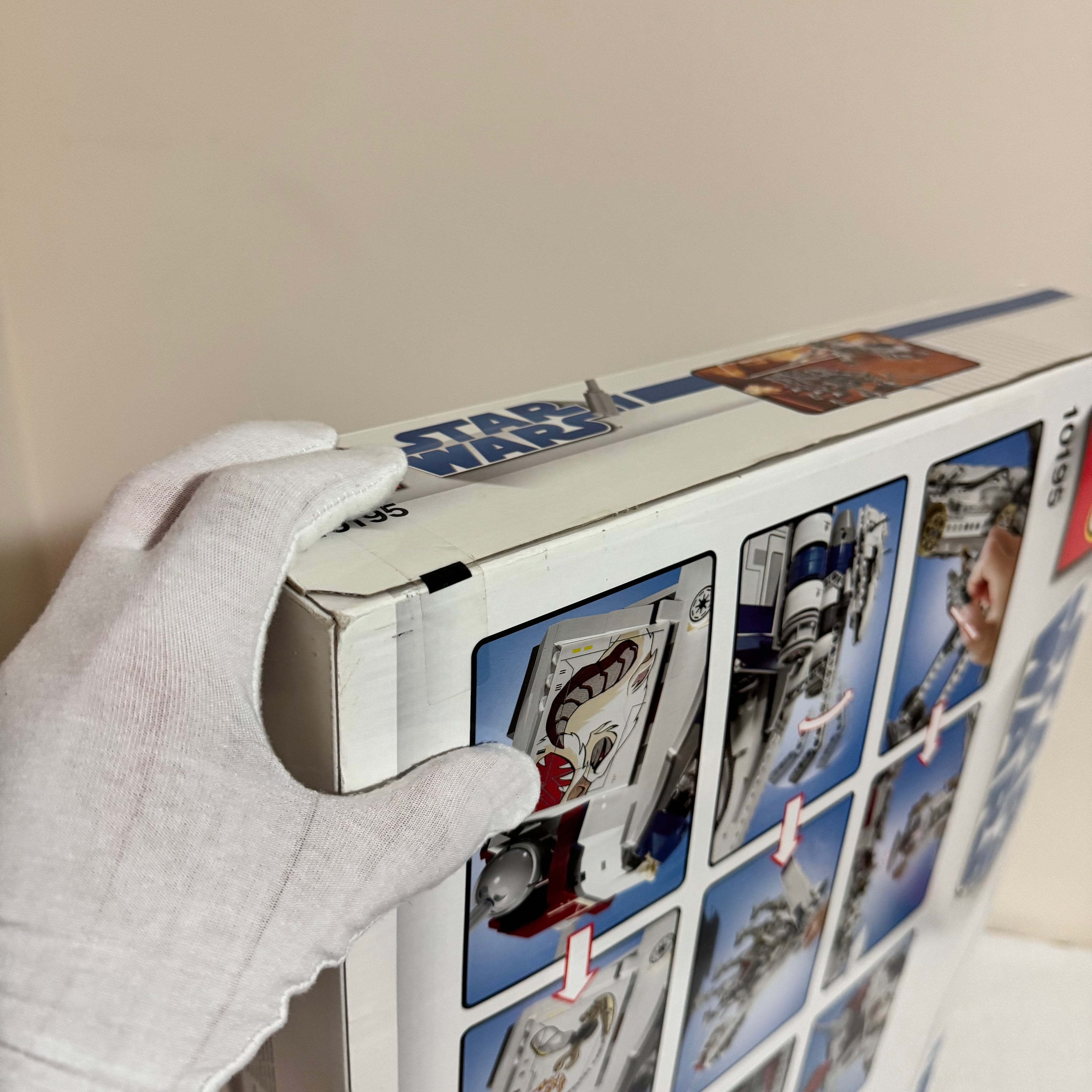 10195 (NISB) LEGO Star Wars The Clone Wars Republic Dropship with AT-OT Walker