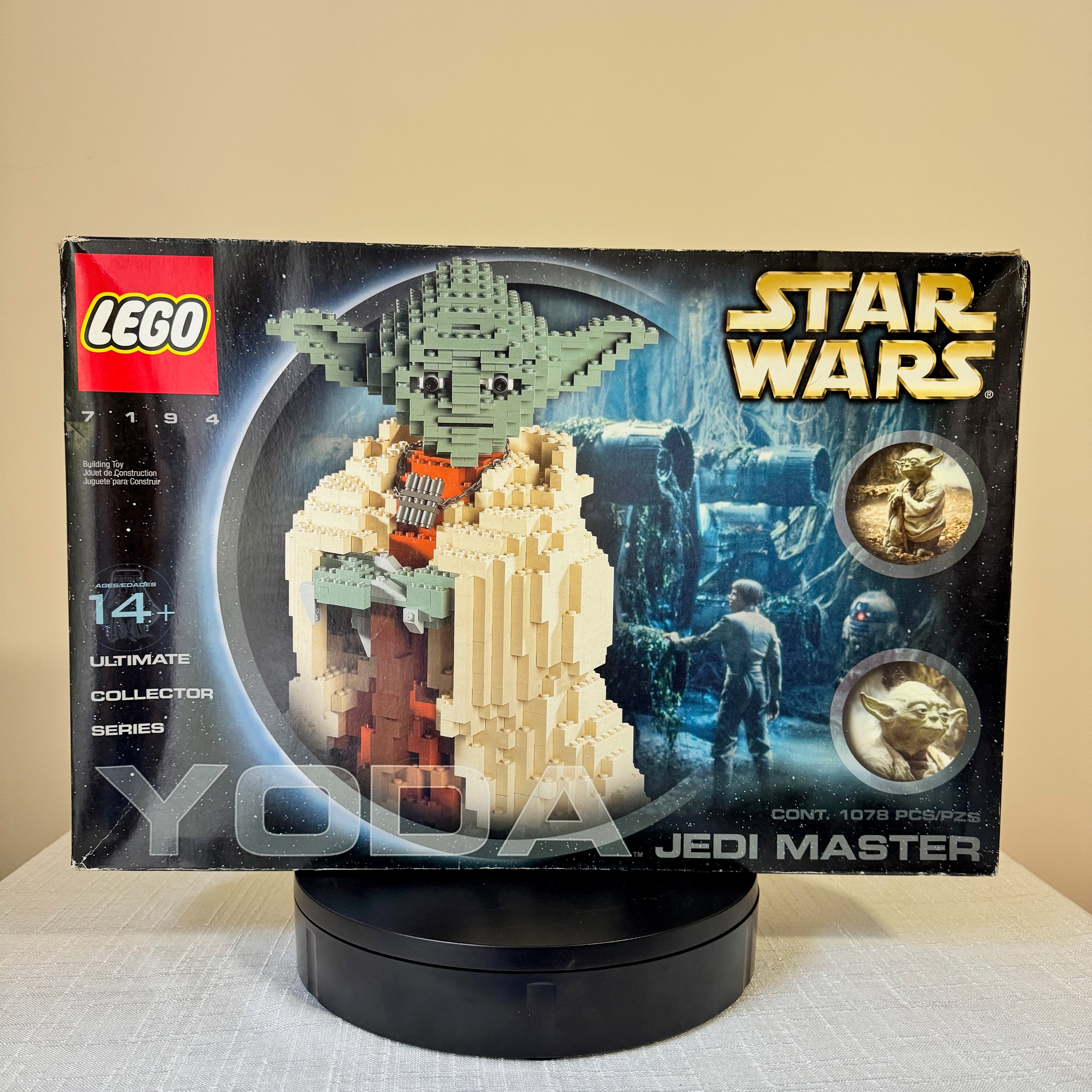 7194 (NISB) LEGO Star Wars UCS Yoda