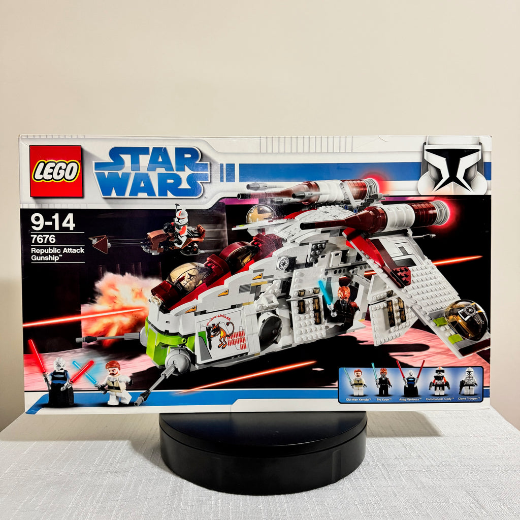 7676 (NISB) LEGO Star Wars The Clone Wars Republic Attack Gunship