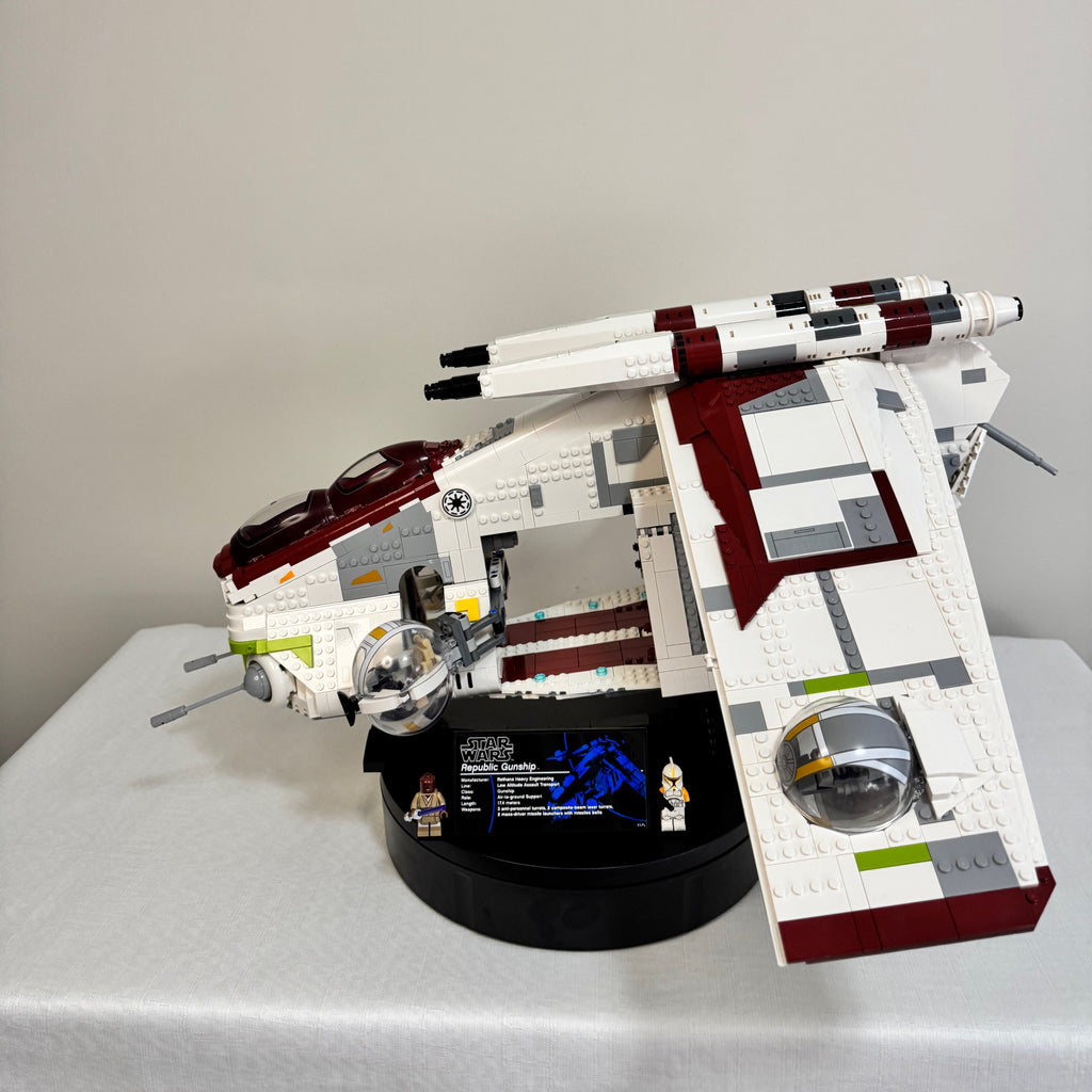 75309 (Used 100% Complete) LEGO Star Wars UCS Republic Gunship