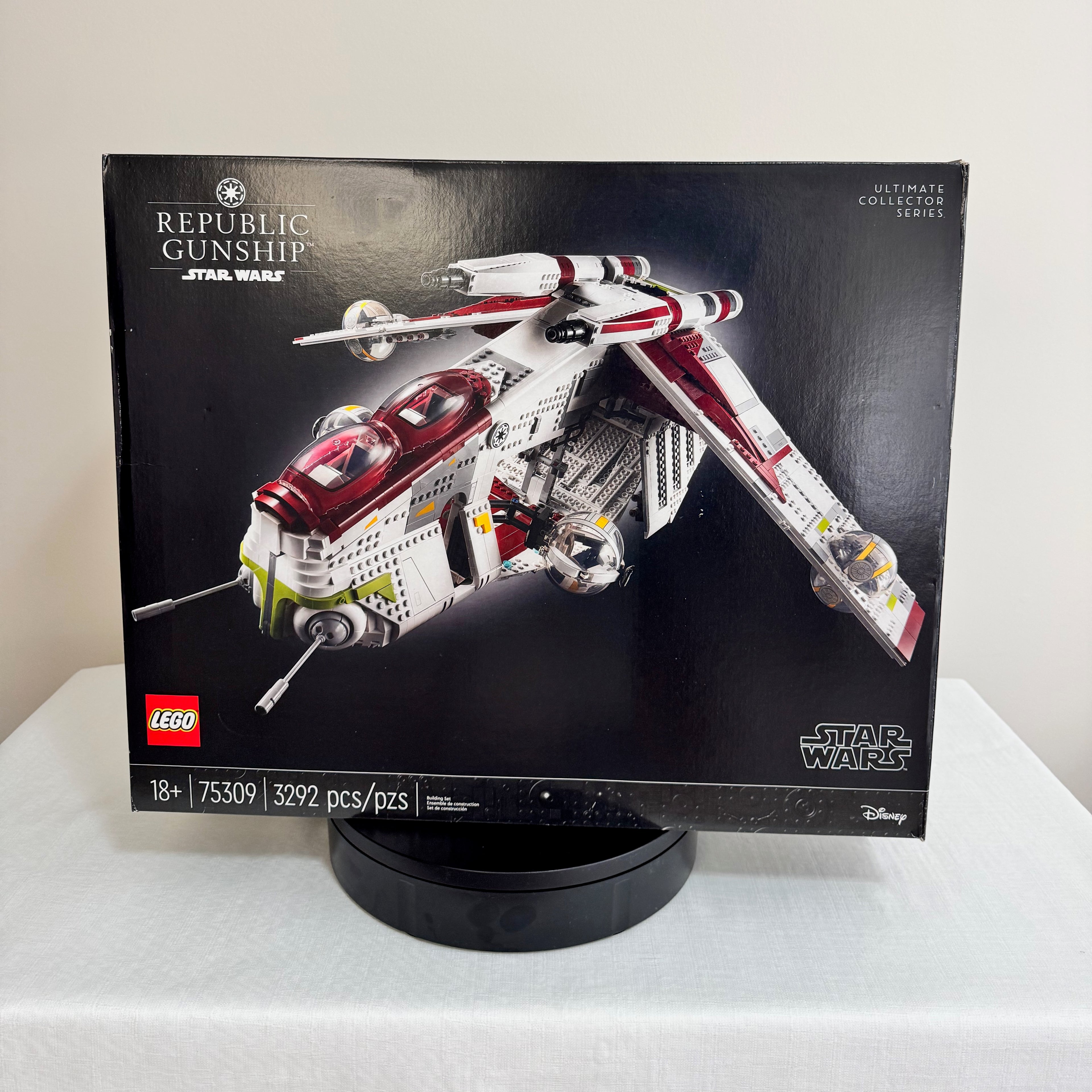 75309 (Used 100% Complete) LEGO Star Wars UCS Republic Gunship