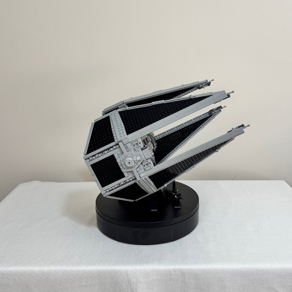 75382 (Used 100% Complete) LEGO Star Wars UCS TIE Interceptor