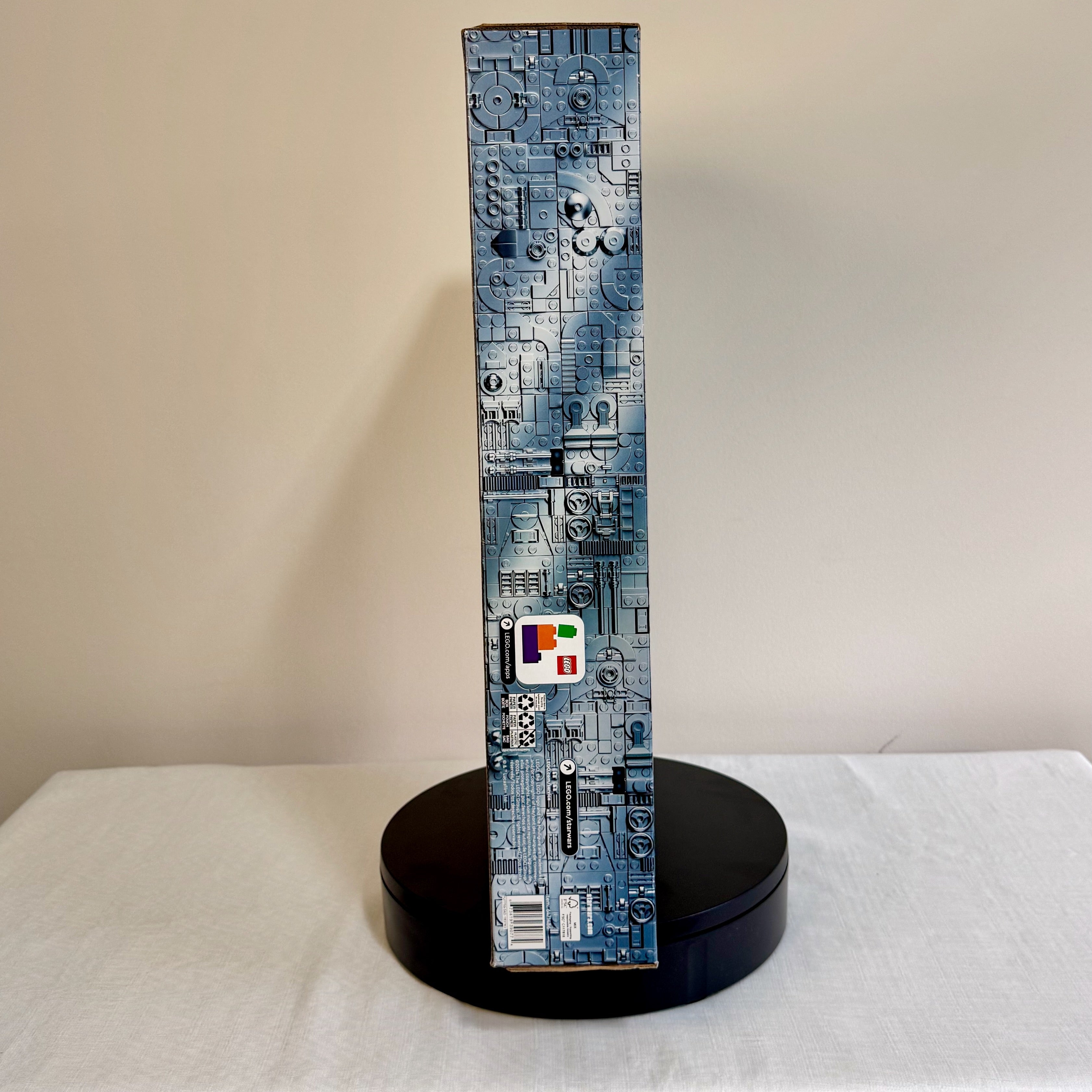 75382 (Used 100% Complete) LEGO Star Wars UCS TIE Interceptor