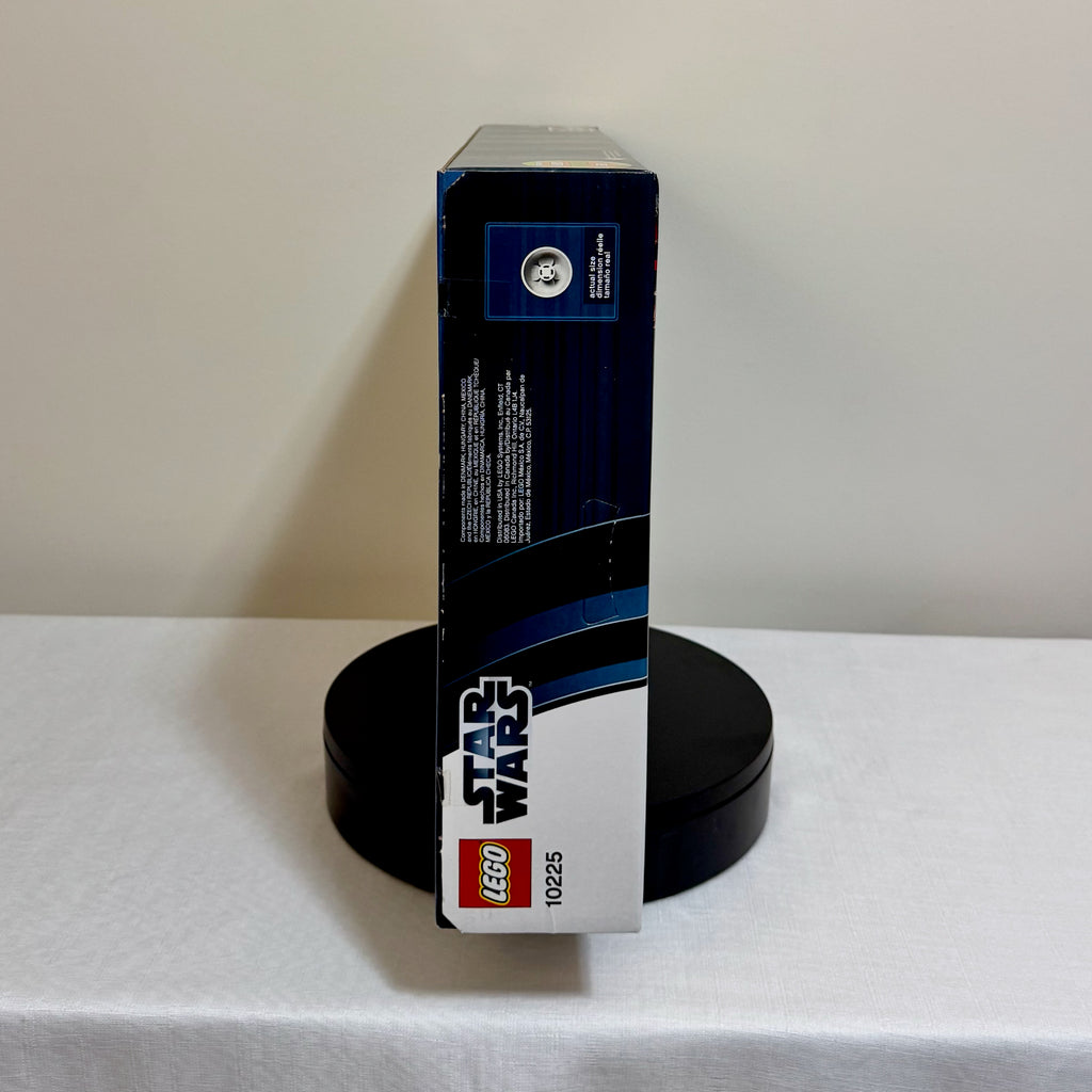 10225 (NISB) LEGO Star Wars UCS R2-D2