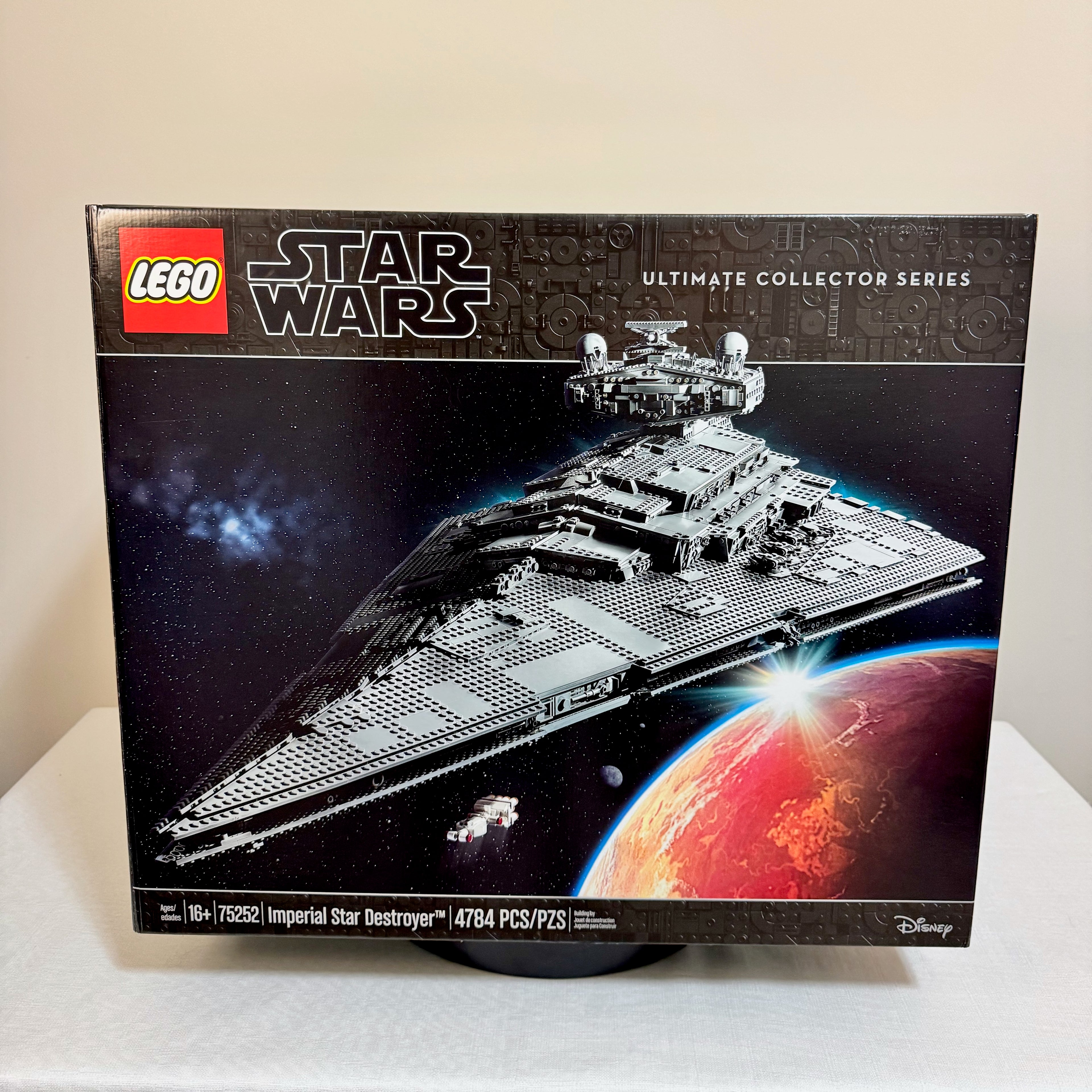 75252 (NISB) LEGO Star Wars UCS Imperial Star Destroyer