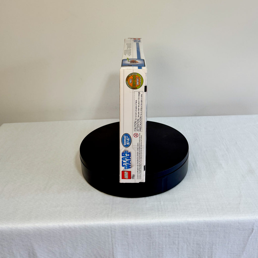 7751 (NISB) LEGO Star Wars The Clone Wars Ahsoka's Starfighter and Droids