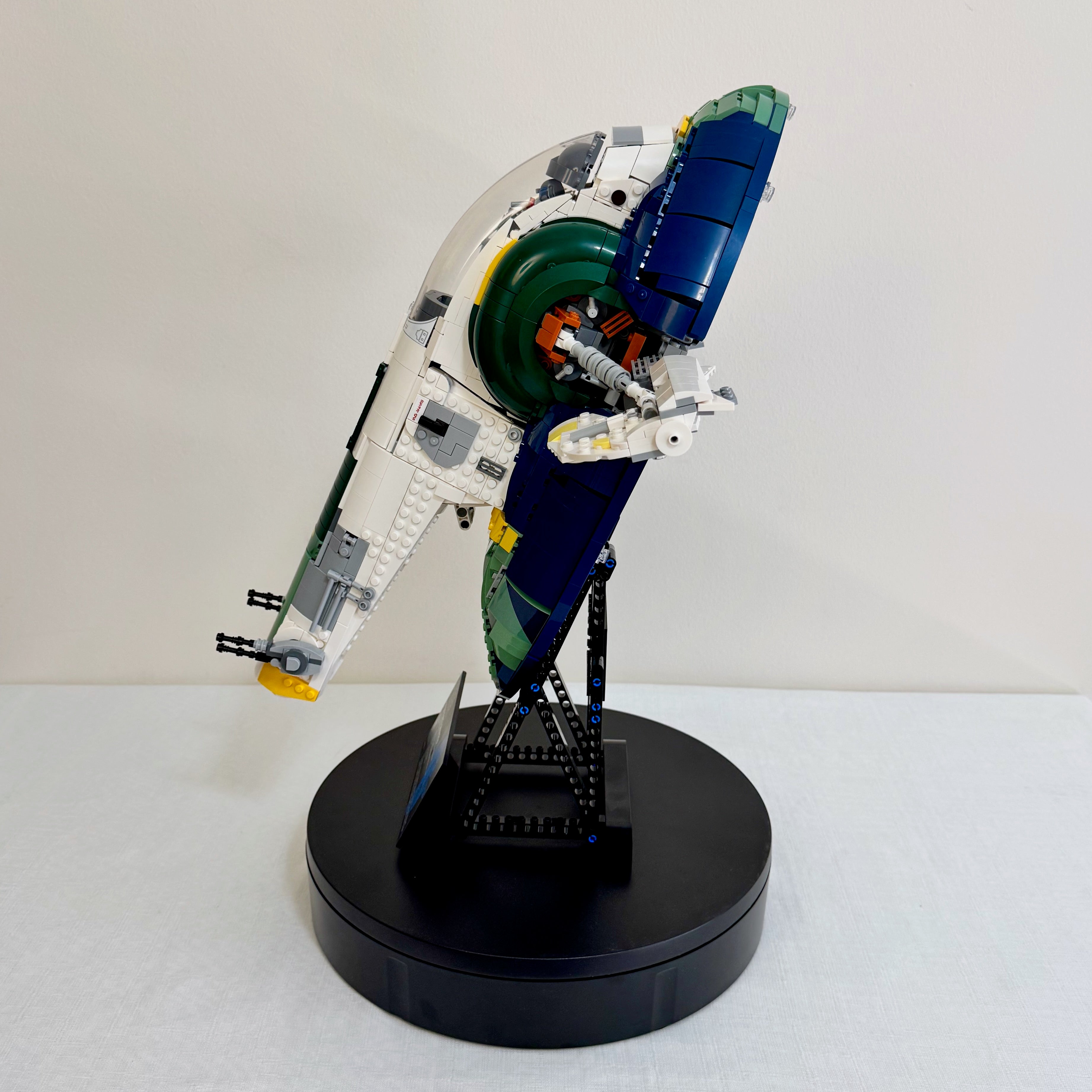 75409 (Used 100% Complete) LEGO Star Wars UCS Jango Fett's Firespray-Class Starship