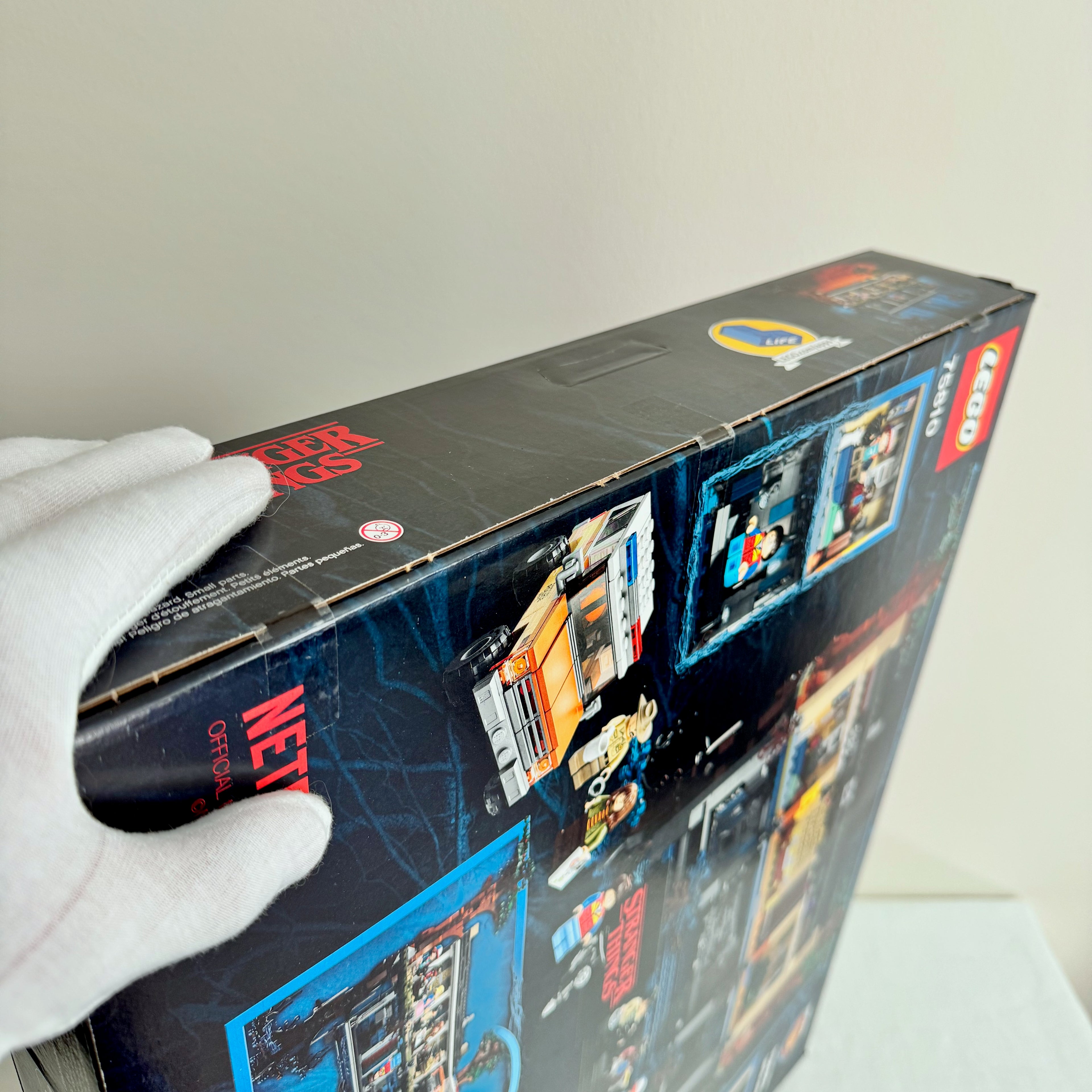 75810 (NISB) LEGO Stranger Things The Upside Down