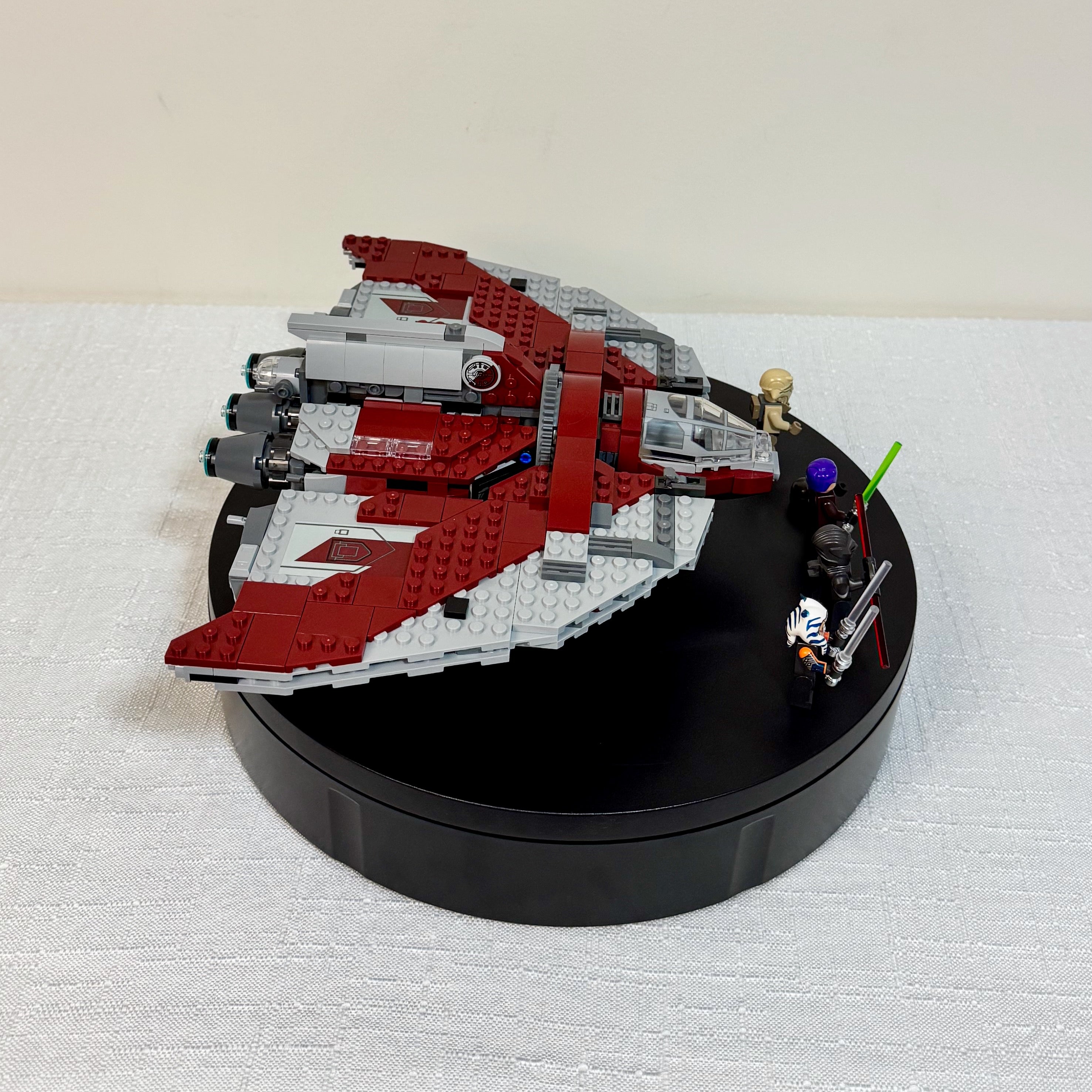 75362 (Used 100% Complete) LEGO Star Wars Ahsoka Tano's T-6 Jedi Shuttle