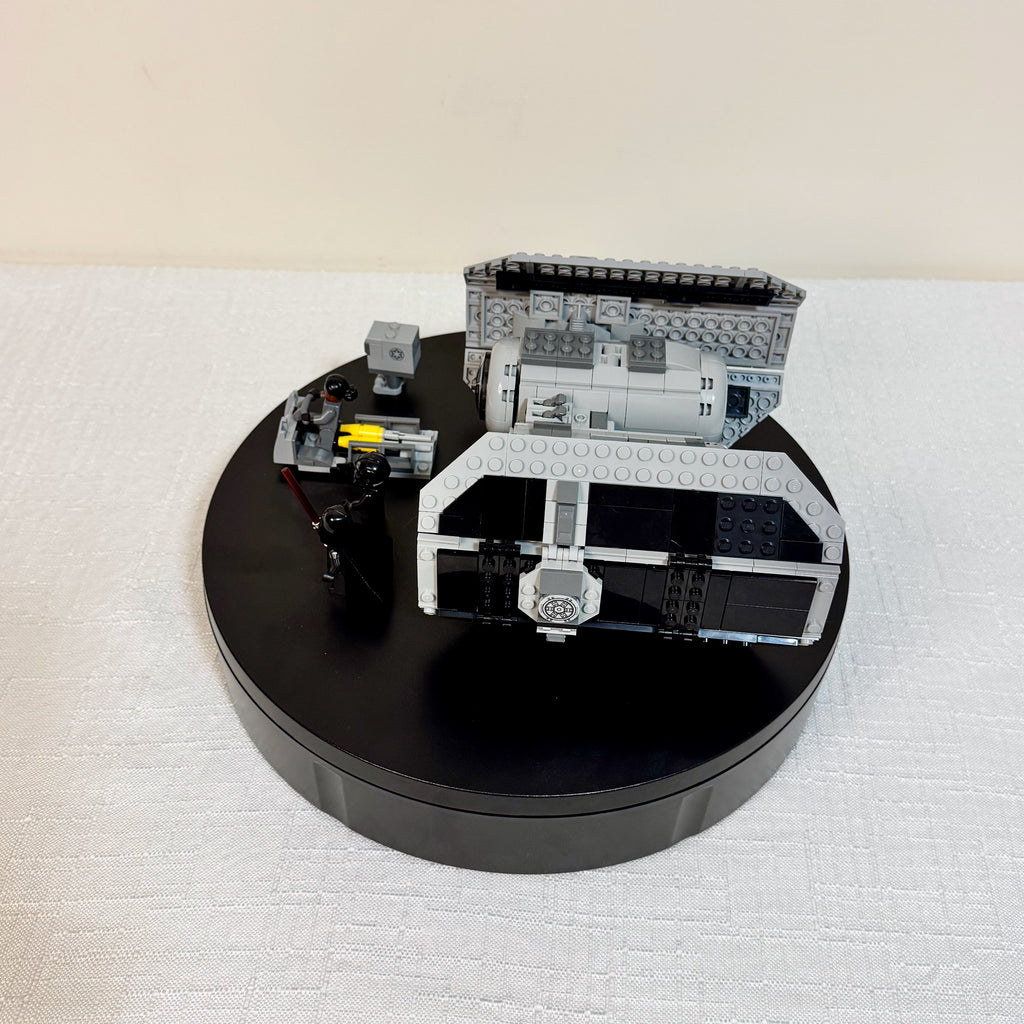 75347 (Used 100% Complete) LEGO Star Wars TIE Bomber