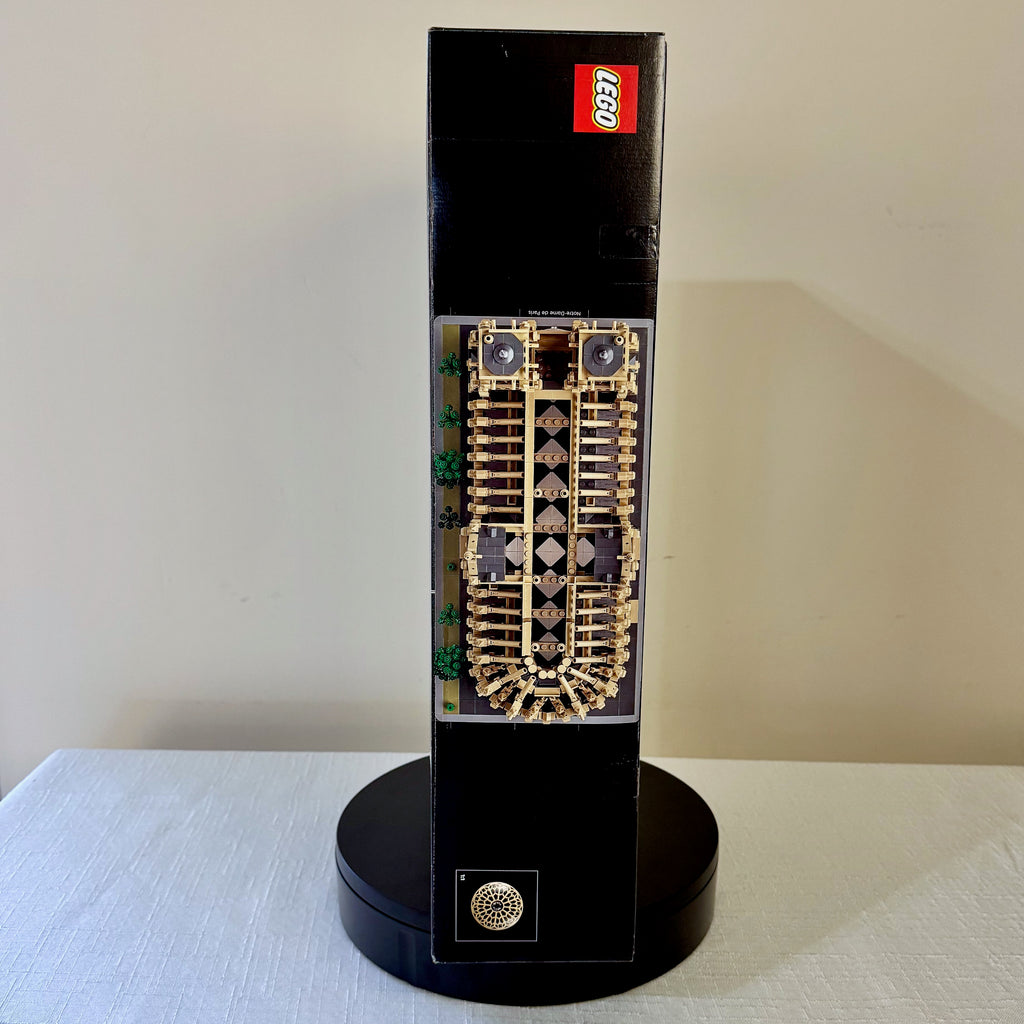 21061 (NISB) LEGO Architecture Notre Dame Cathedral