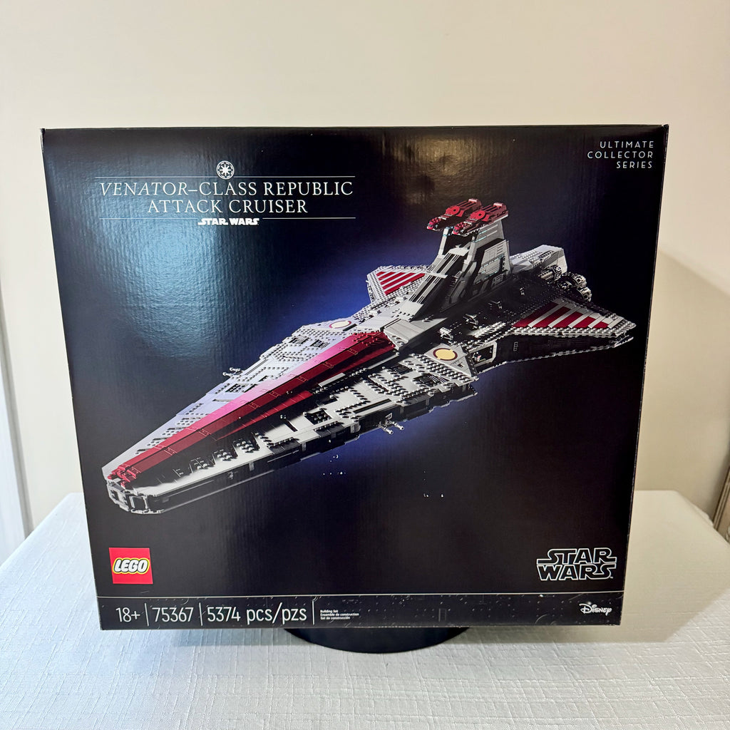 75367 (NISB) LEGO Star Wars UCS Venator-class Republic Attack Cruiser