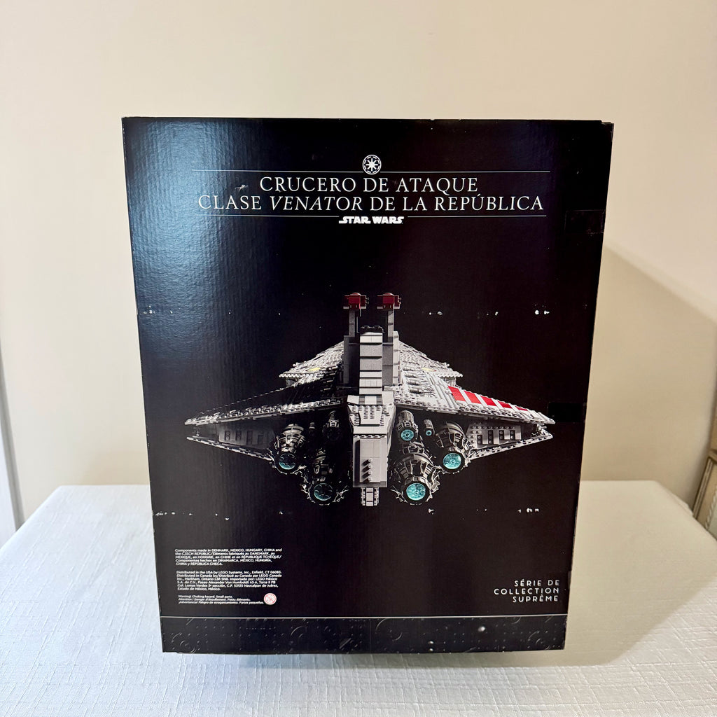 75367 (NISB) LEGO Star Wars UCS Venator-class Republic Attack Cruiser