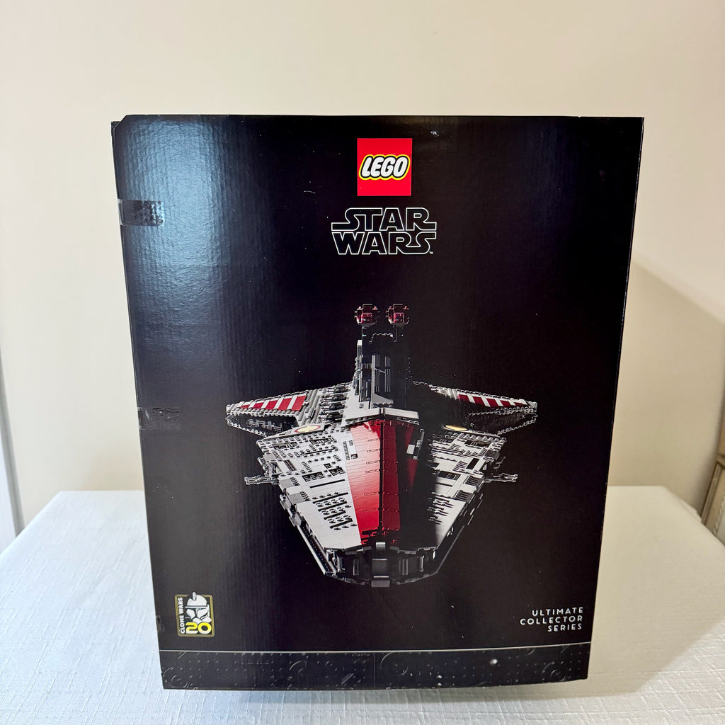 75367 (NISB) LEGO Star Wars UCS Venator-class Republic Attack Cruiser