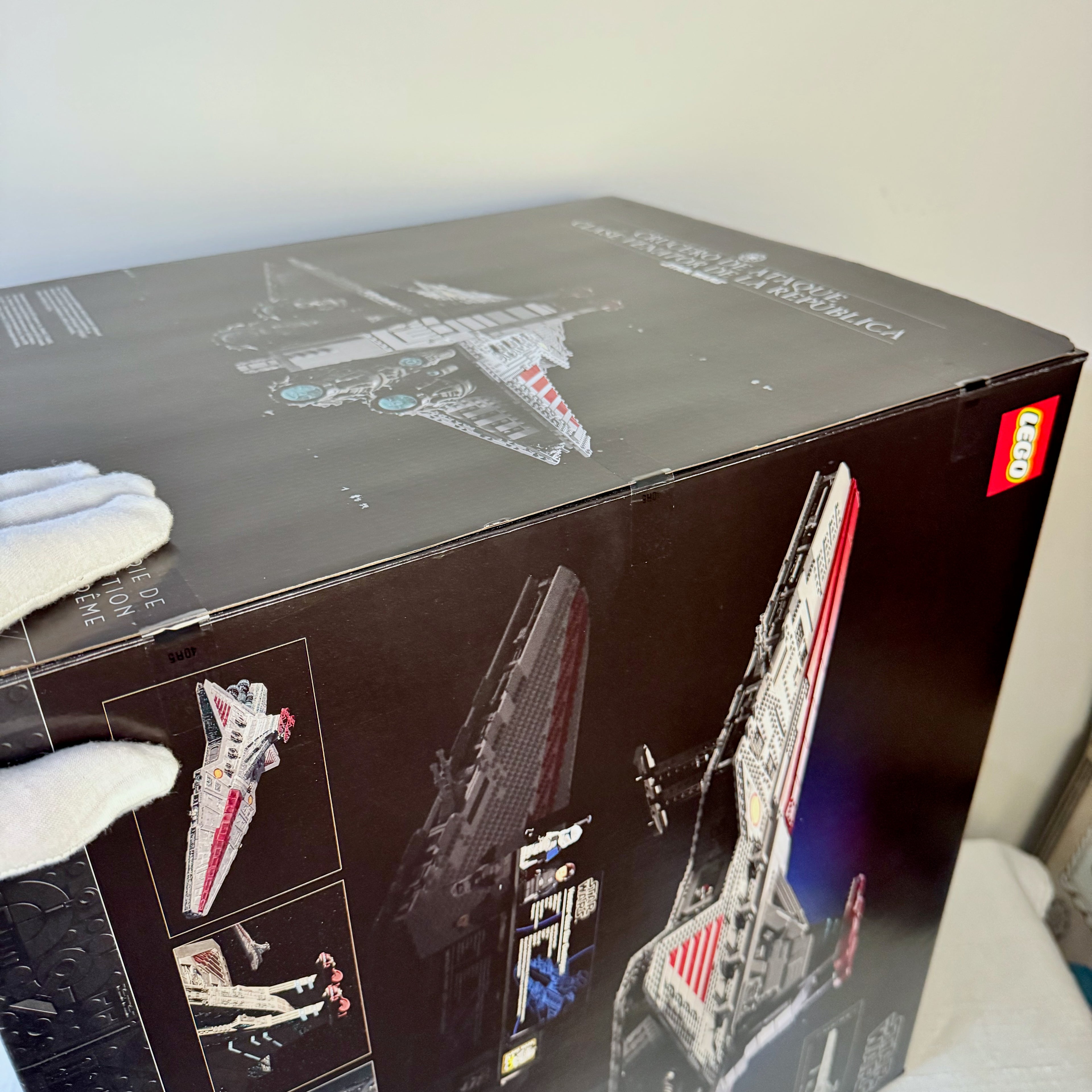 75367 (NISB) LEGO Star Wars UCS Venator-class Republic Attack Cruiser