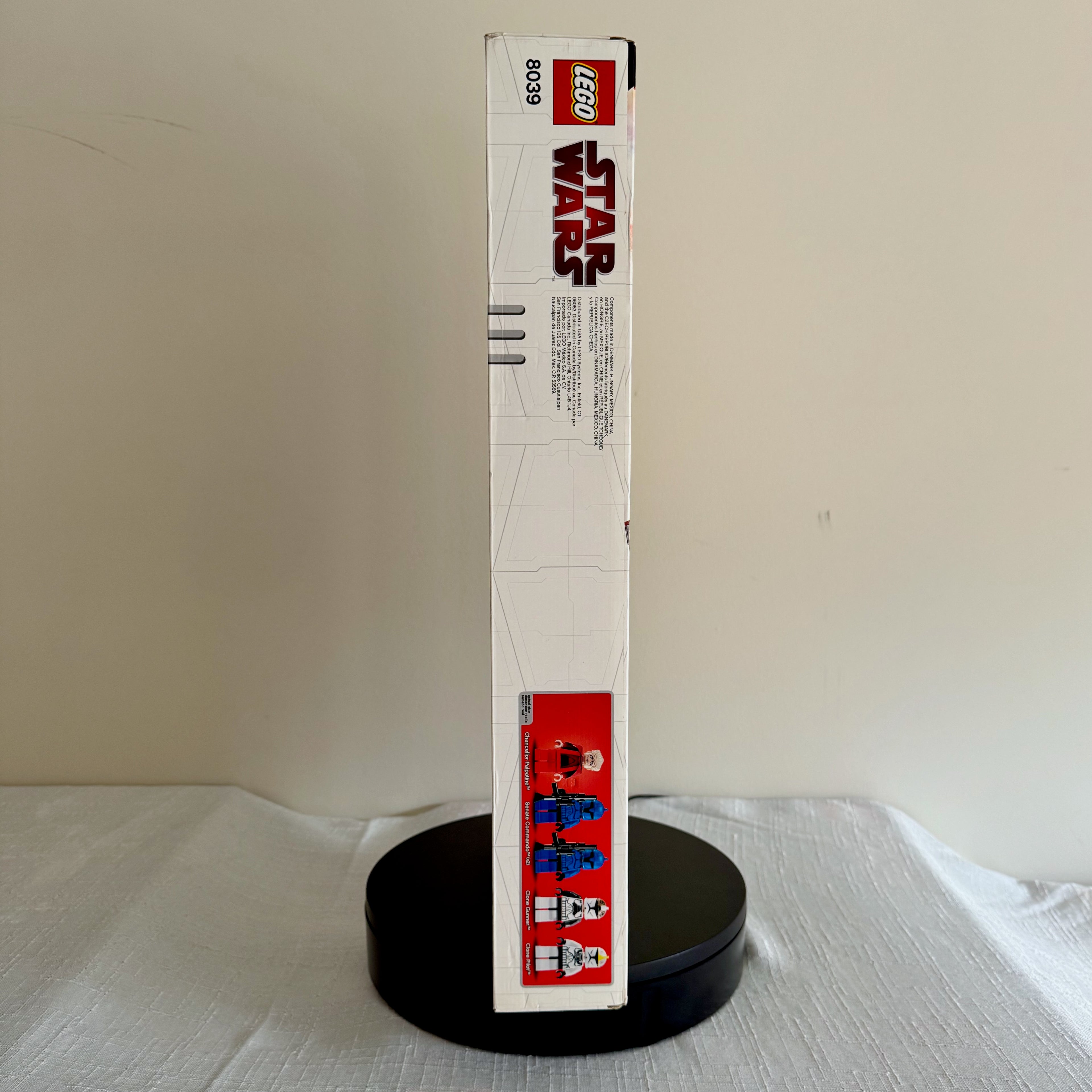 8039 (NISB) LEGO Star Wars The Clone Wars Venator-Class Republic Attack Cruiser