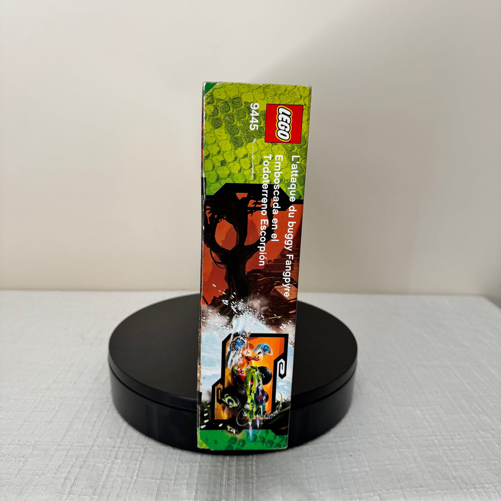 9445 (NISB) LEGO Ninjago Rise of the Snakes Fangpyre Truck Ambush
