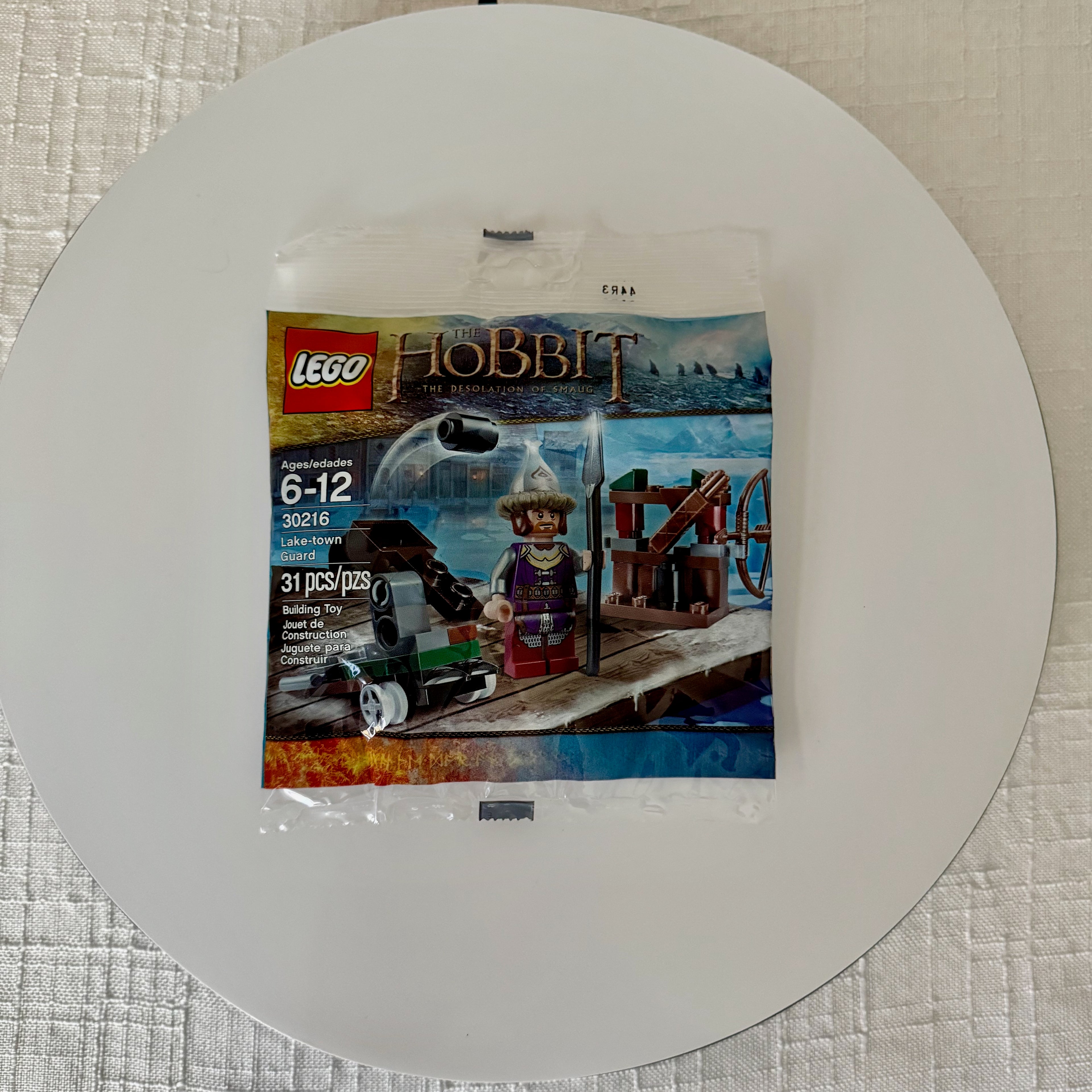 30216 (NISB) LEGO The Hobbit The Desolation of Smaug Lake-town Guard