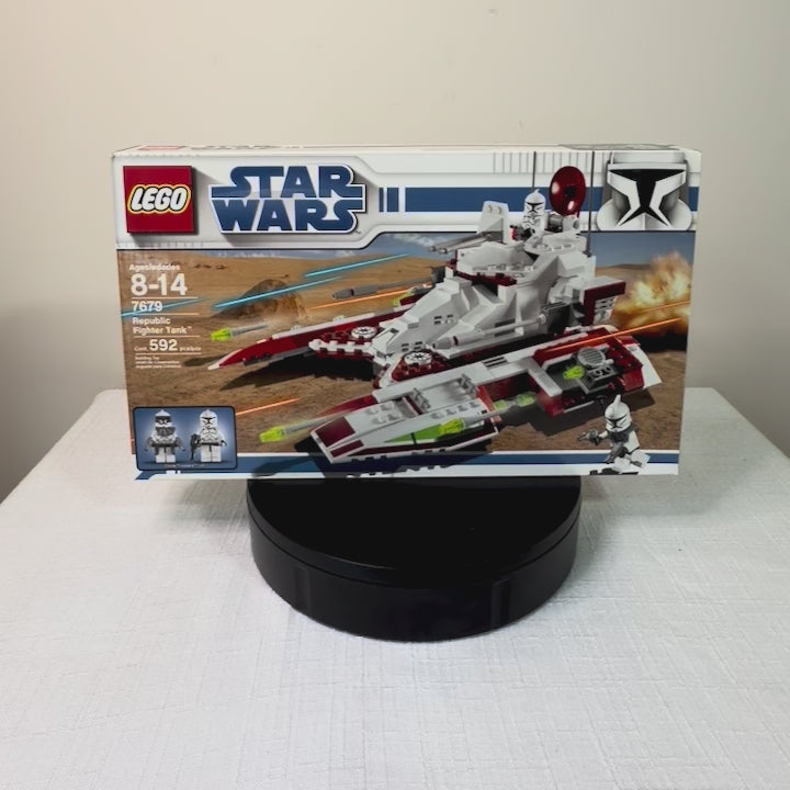 7679 (NISB) LEGO Star Wars The Clone Wars Republic Fighter Tank