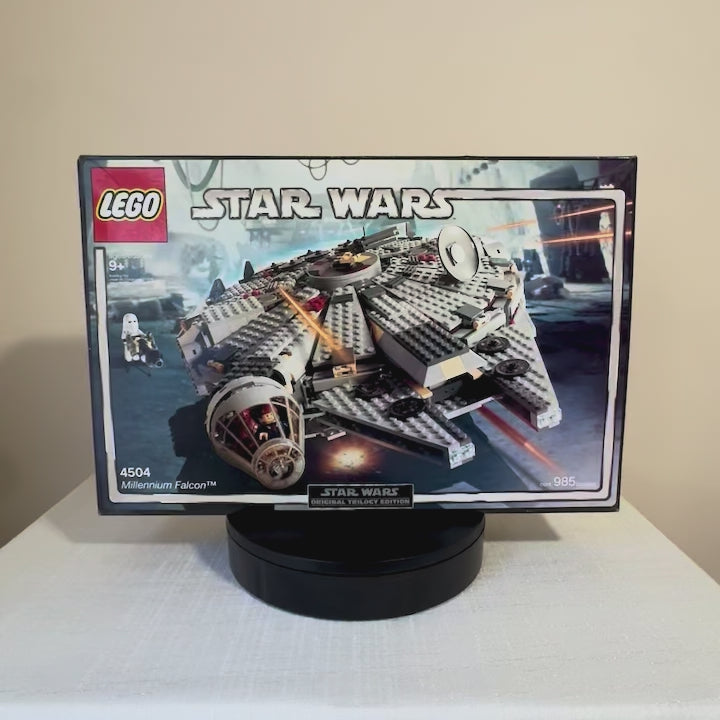 4504 (NISB) LEGO Star Wars Millennium Falcon
